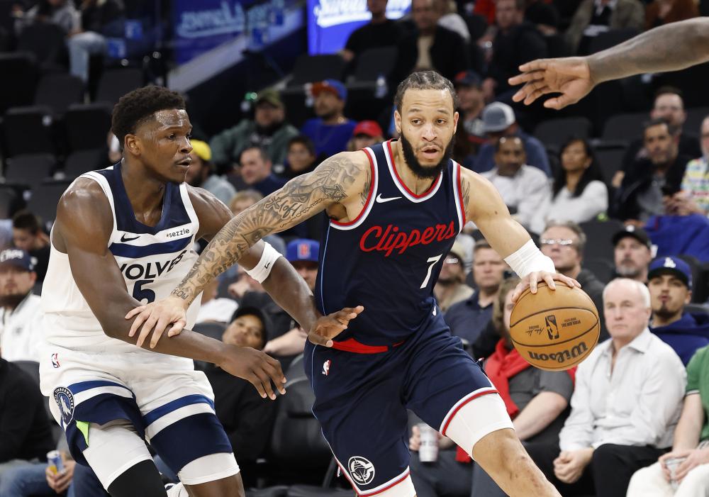 身份的双重 身份的双重